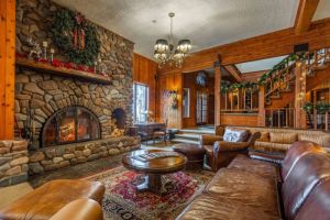 Kandahar Lodge at Whitefish Mountain Resort