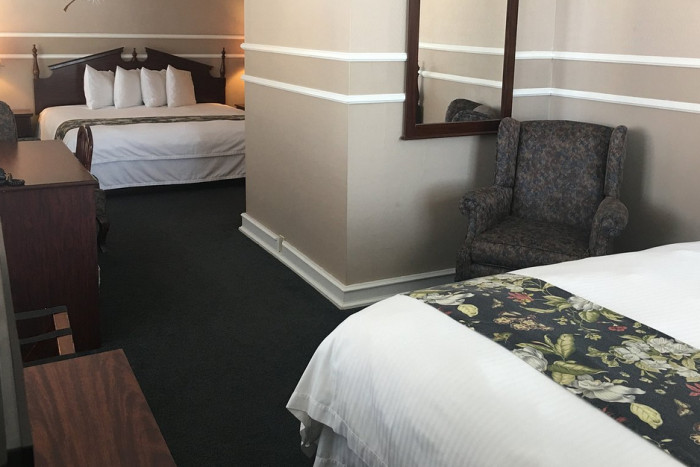 Kalispell Grand Hotel — Kalispell, MT