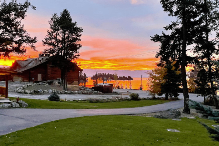 Somers Bay Cabins — Somers, MT