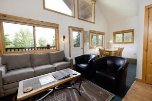 Somers Bay Cabins | Studio to 2-Bdrm Cabins