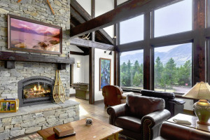 Summit Mountain Lodge and Private Cabins